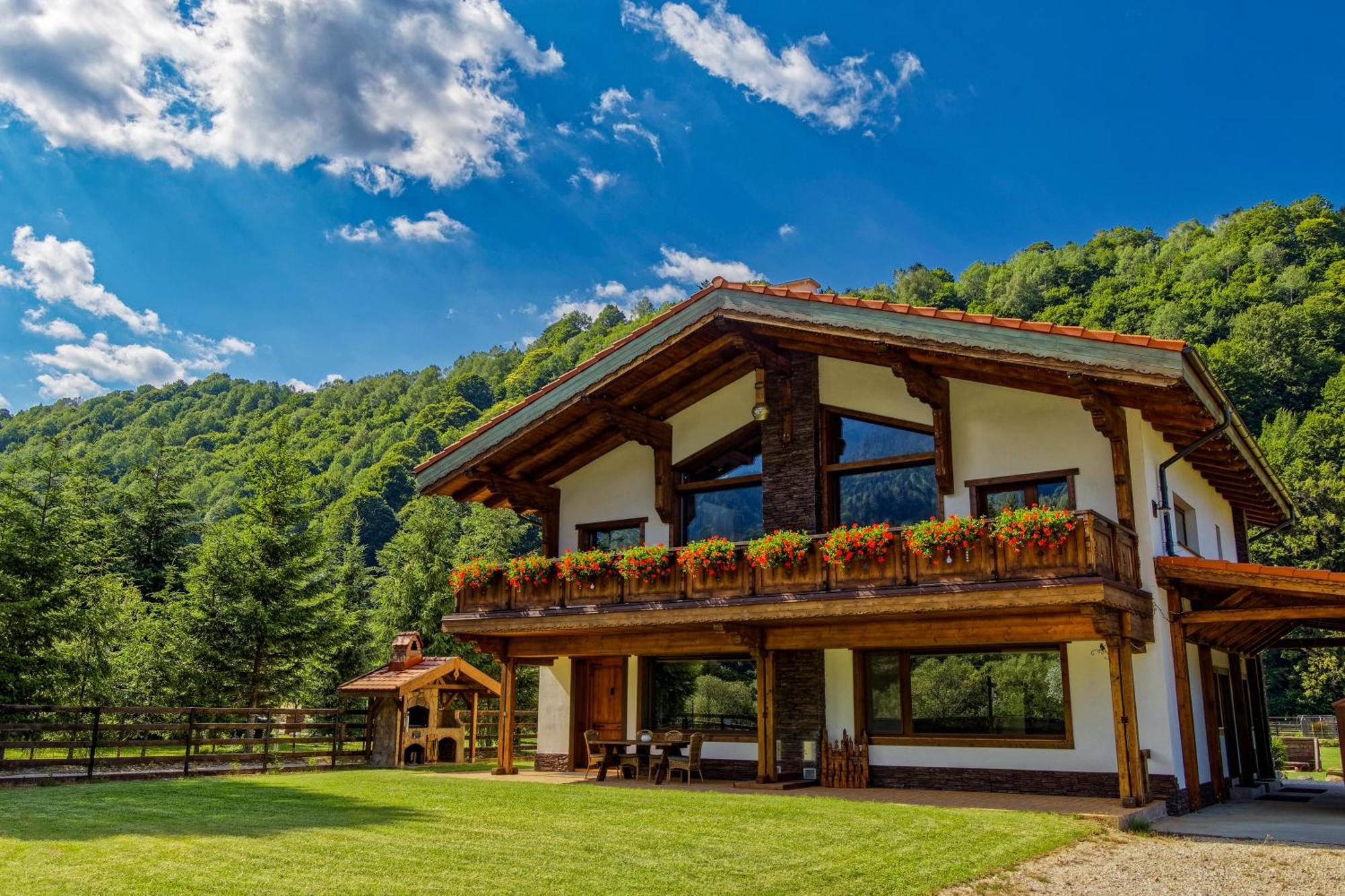 Avalanche Plaiul Foii Villa Zarnesti Exterior photo